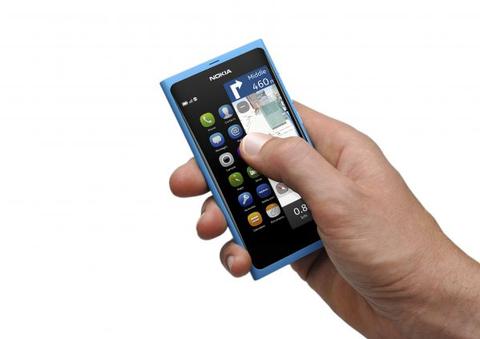 Nokia N9 ab September für unter 800 Franken